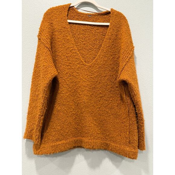 Free People Oversized Nubby V-Neck Sweater - Picture 2 of 7